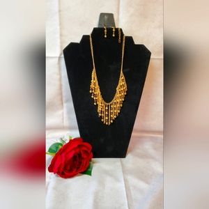 NEW Gold beaded necklace with Matching Earrings